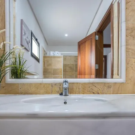 Lightbooking Gisher Lanzarote Playa Blanca (Lanzarote)