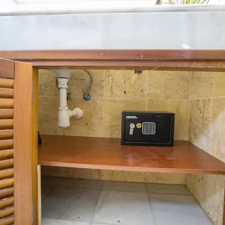 Lightbooking Gisher Lanzarote * Playa Blanca (Lanzarote)