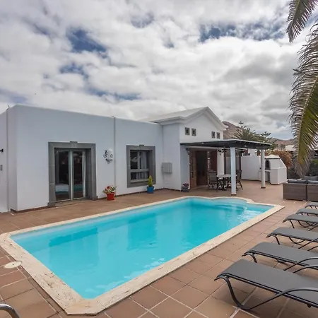 Lightbooking Gisher Lanzarote Chalet